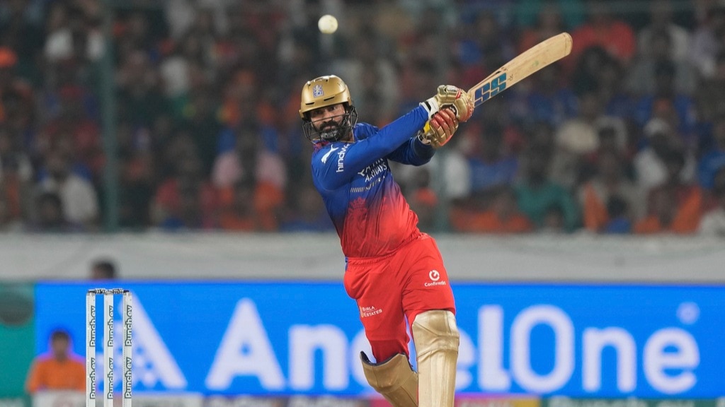 IPL 2024 | Didn’t think I had to bat, was having my cappuccino: Dinesh Karthik on finishing RCB vs GT