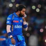 Hardk Pandya should ignore negativity in IPL, play like a leader ahead of T20 World Cup: Pragyan Ojha