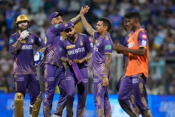 Narine, Chakravarthy shine as Kolkata go top in points table with big win over Lucknow – India TV