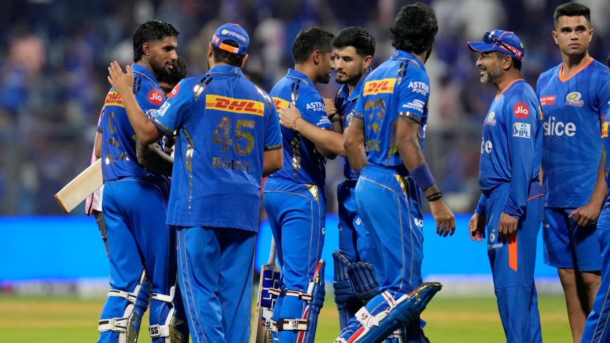 MI still in contention as they move up in standings, SRH's loss good news for others – India TV