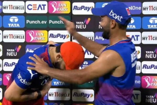 Virat Kohli's brilliant gesture for Dinesh Karthik during Orange Cap presentation as RCB WK's cameo ensures win vs GT