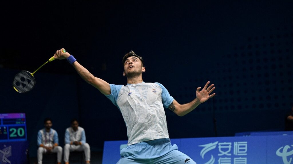 India's Thomas Cup title defence ends in quarterfinal after 1-3 defeat to China