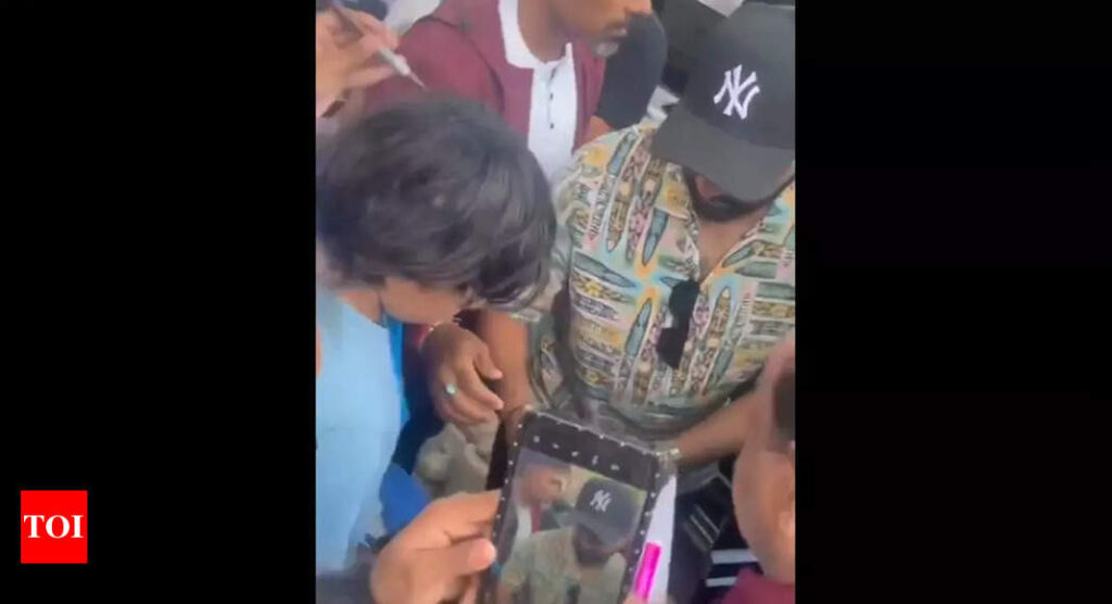 Watch: In New York, Rohit Sharma mobbed by fans for autograph | Cricket News