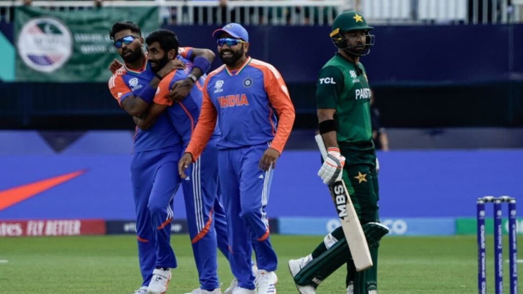 Pakistan 'Horrible': Waqar Younis Rips Into Team After Letting Off India To Lose In T20 World Cup Thriller