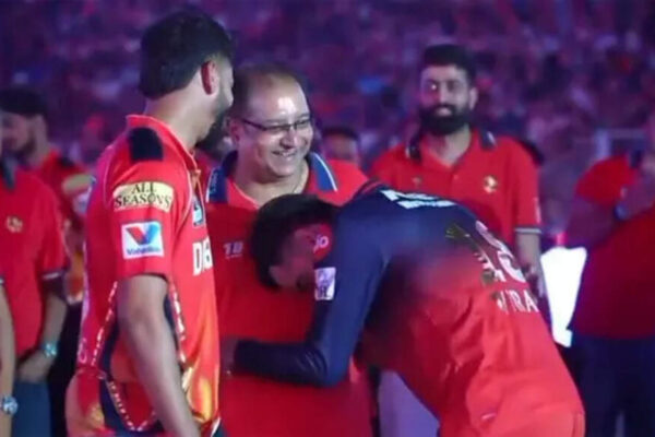 Virat Kohli's gesture to Shreyas Iyer's father wins hearts after RCB's historic IPL triumph - Watch | Cricket News