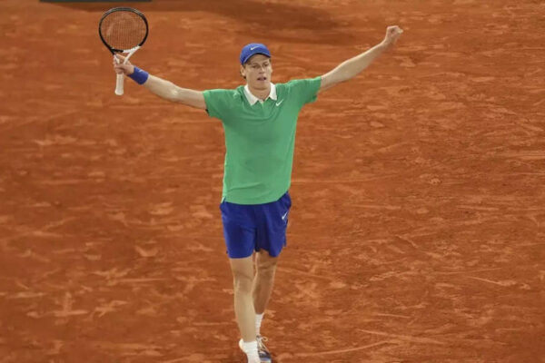 French Open 2025: Jannik Sinner defeats Novak Djokovic to reach first Roland Garros final against Carlos Alcaraz | Tennis News French Open 2025: Jannik Sinner defeats Novak Djokovic to reach first Roland Garros final against Carlos Alcaraz | Tennis News
