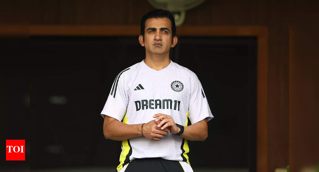 Gautam Gambhir rushes back home due to family emergency | Cricket News