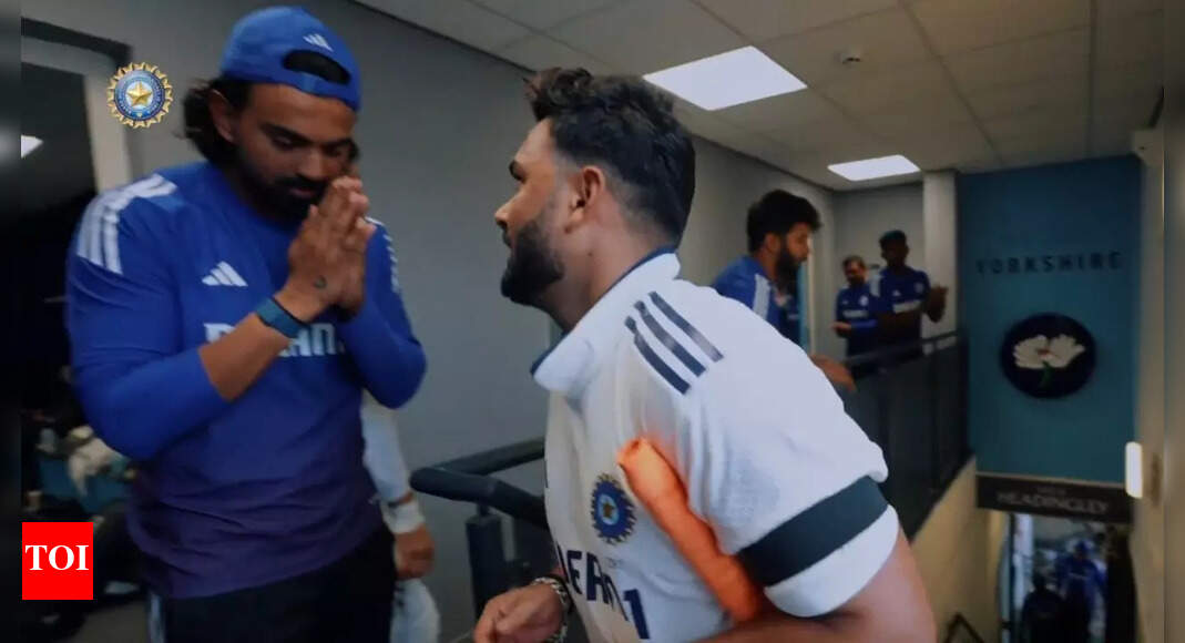 IND vs ENG: KL Rahul welcomes Rishabh Pant with folded hands after strong day at Headingley - watch video | Cricket News