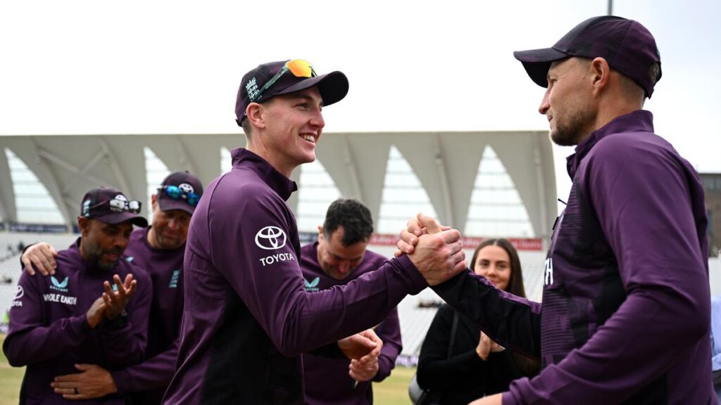 A brook that washes over the root of cricket intelligence