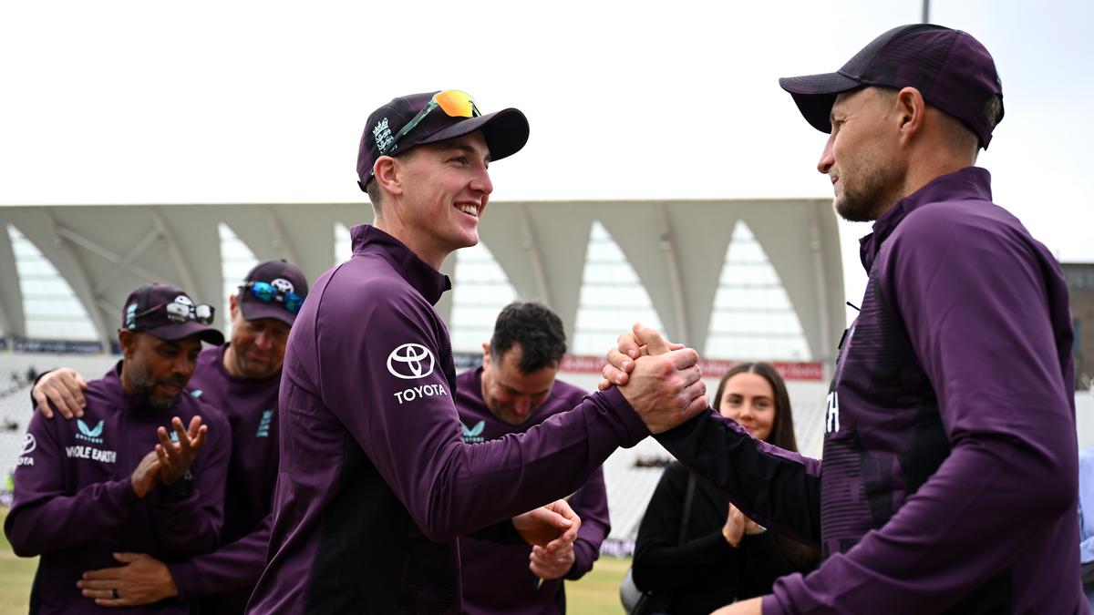 A brook that washes over the root of cricket intelligence