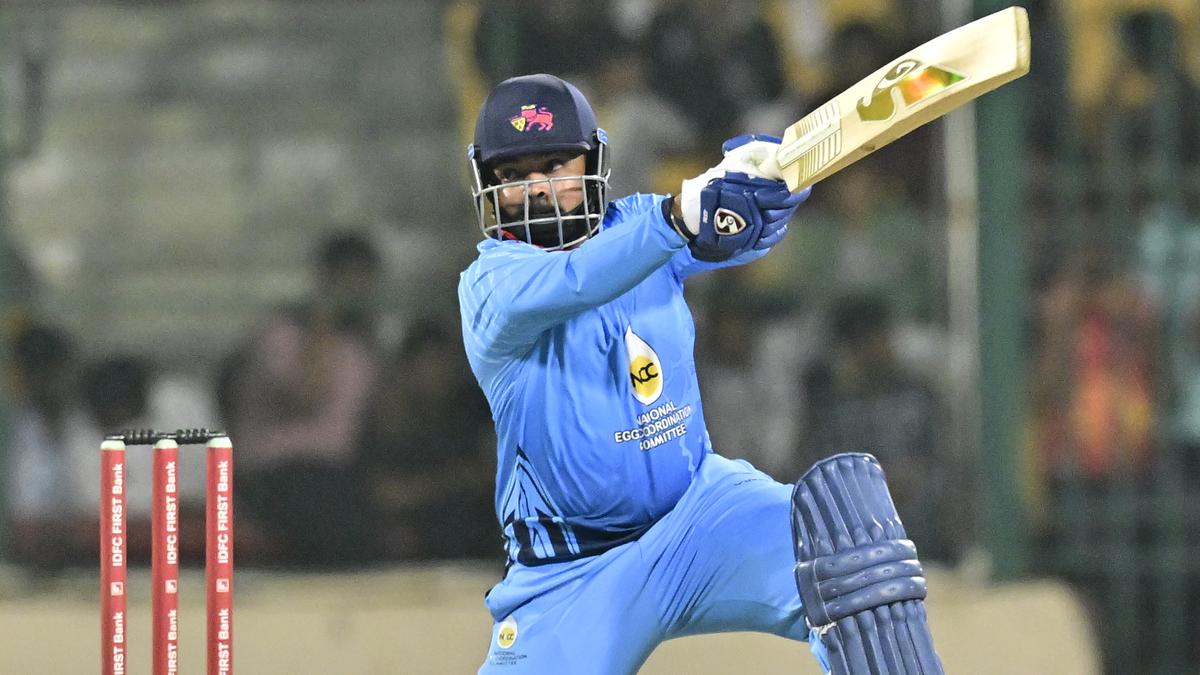 Shaw parts ways with Mumbai, set to join Maharashtra