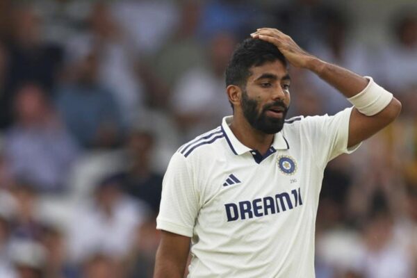 India’s woeful catching lets England off the hook