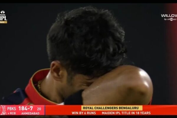 Shashank Singh breaks down in tears after falling agonisingly short of pulling off miracle IPL title win for PBKS vs RCB Shashank Singh breaks down in tears after falling agonisingly short of pulling off miracle IPL title win for PBKS vs RCB