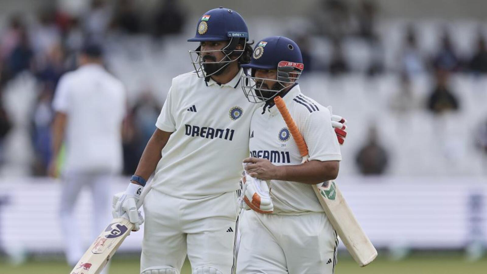 Pant, Rahul tons help India set England 371 in Leeds Test
