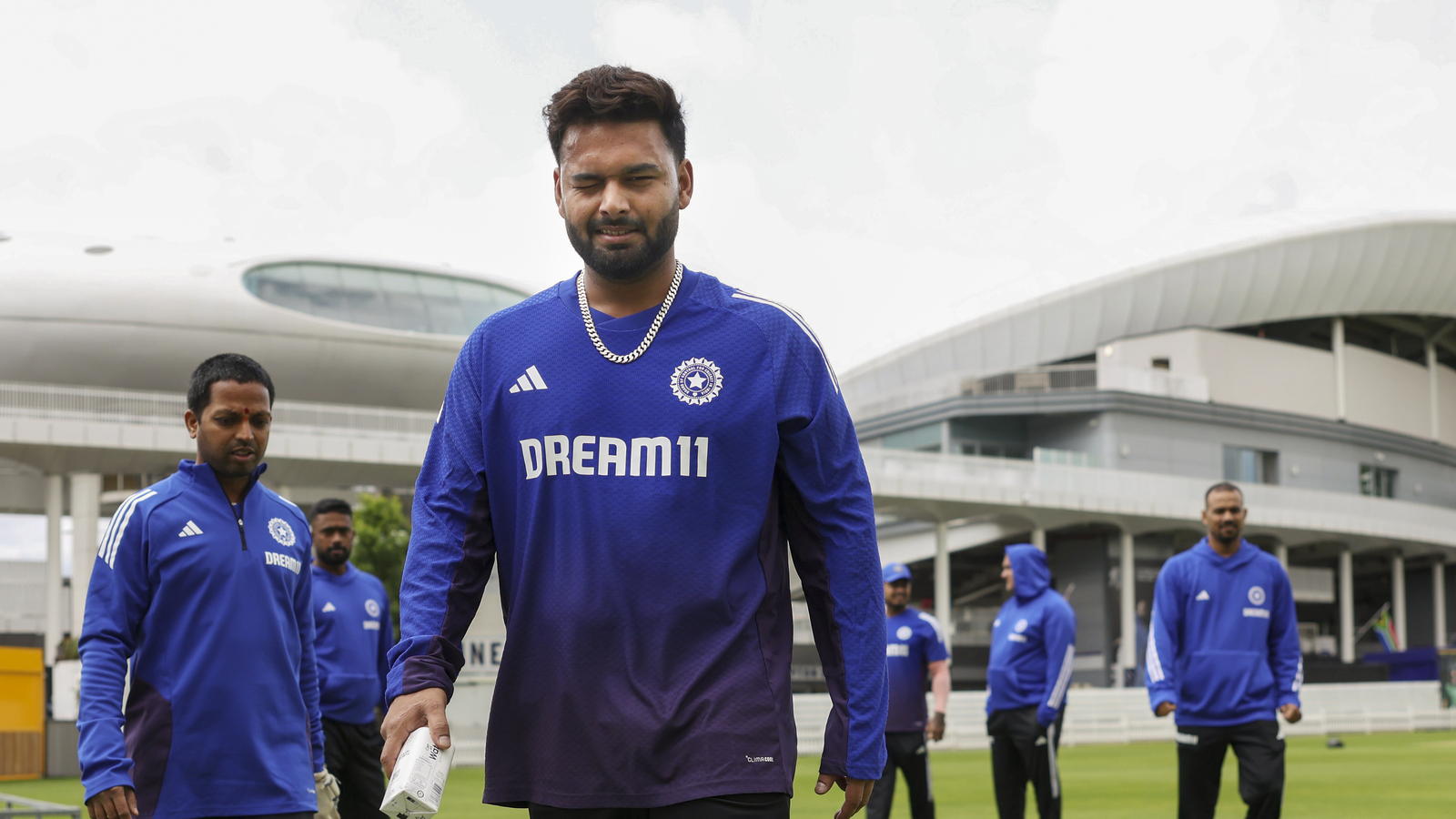 Rishabh Pant accuses fielding coach T Dilip of favouritism; lots of sledging during India's practice session: Report