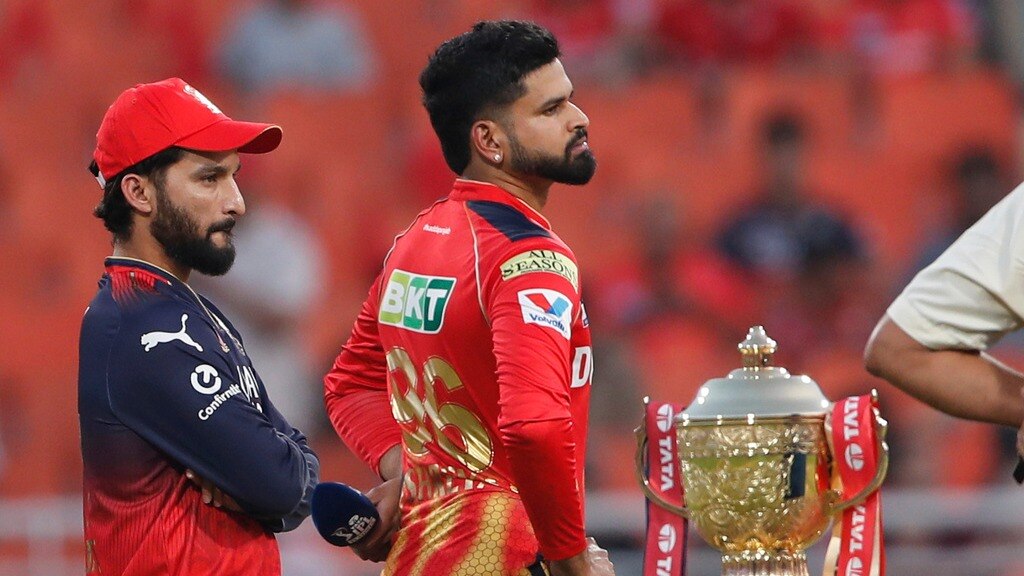 Toss crucial in IPL final? Gavaskar opens up on rainy weather in Ahmedabad